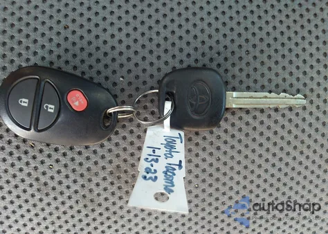 2013 Toyota Tacoma Base V6 из США, поврежденный, VIN 3TMMU4FN6DM058925